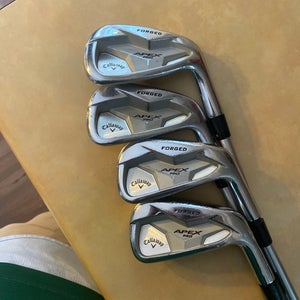 Callaway Apex/ Titleist AP3 9 iron Right Handed Iron Set Stiff Flex #5 - #9 Graphite/Steel Shaft