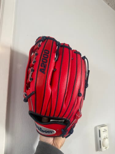 Wilson A2000 Masataka Yoshida 12.5 inch baseball glove made in japan