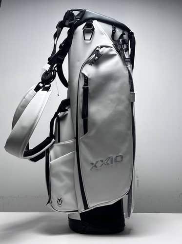 Vessel XXIO Stand Bag White 6-Way Divide Dual Strap Golf Bag NEW