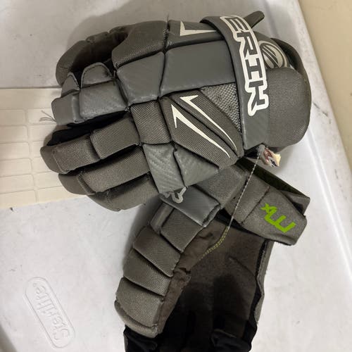 Maverik MX Lacrosse Gloves (Used)