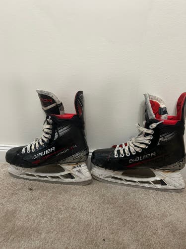 2023 Bauer Vapor X4 Hockey Skates 9.5 (Used)