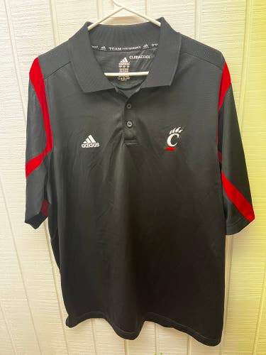 Adidas Cincinnati Bearcats Men’s Large Polo Shirt Black/Red Basketball Tm Issued