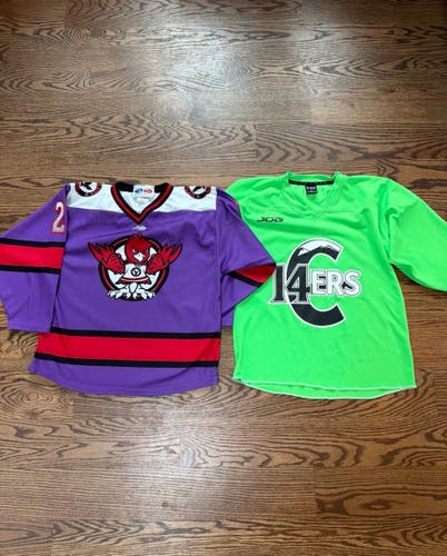 Youth XL hockey jerseys