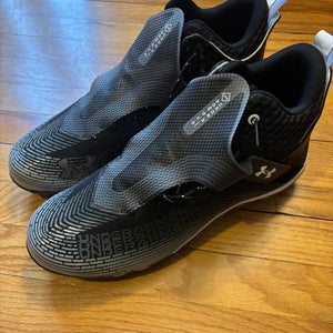 Men's Size M 14.0 (W 15.0) Under Armour Hammer Mid Top (New)