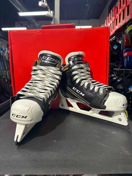 New Senior CCM Tacks 9080 Hockey Goalie Skates Regular Width Size 7.5