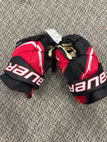 Bauer Vapor Flypro Gloves 13" (New)