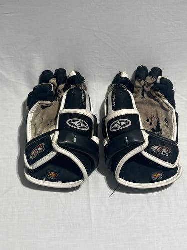 Easton Stealth S3 Gloves 12" (Used)