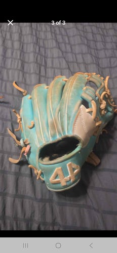 2024 44 Pro RH Infield 44 Baseball Glove 11.75" (Used)