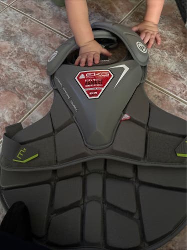 L/XL Maverik Chest Protector (New)