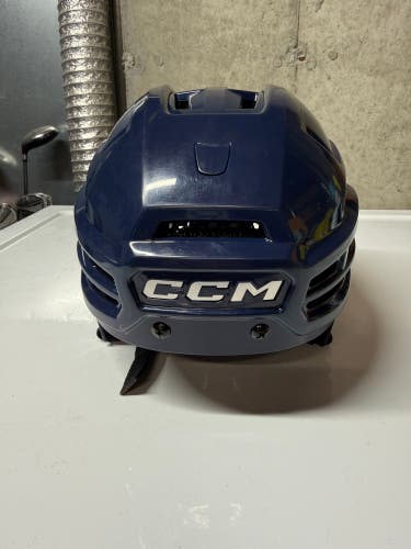 Medium CCM Tacks 920 Helmet (Used)
