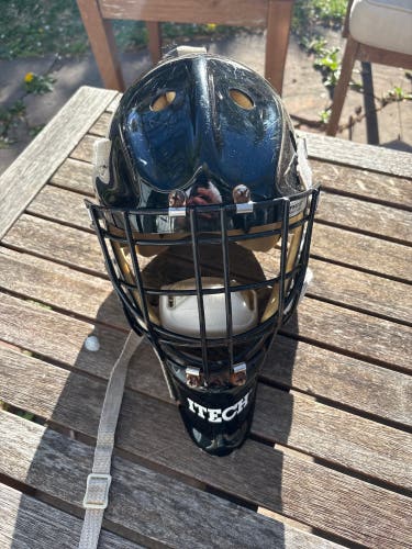Intermediate Medium 1998 Itech Goalie Mask (Used)