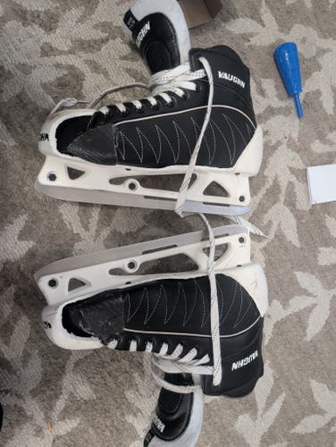 Vaughn Hockey Goalie Skates 11.5 (Used)