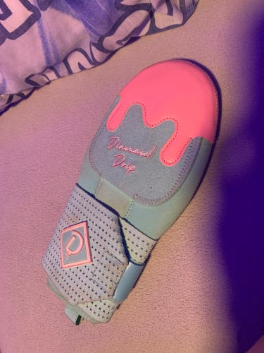 Blue Senior Sliding Mitt (Used)