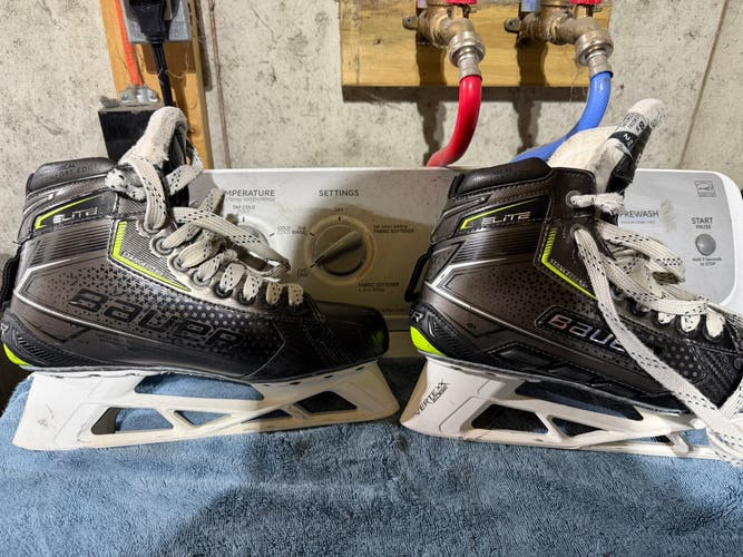 2021 Bauer Elite Hockey Goalie Skates 8.5 (Used)