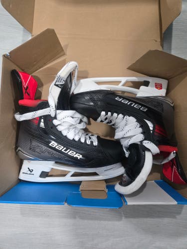 Bauer Vapor X5 Pro Hockey Skates: Size 7.5 Fit 2
