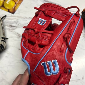 Wilson A550 RH Baseball Glove 11.5" (New)