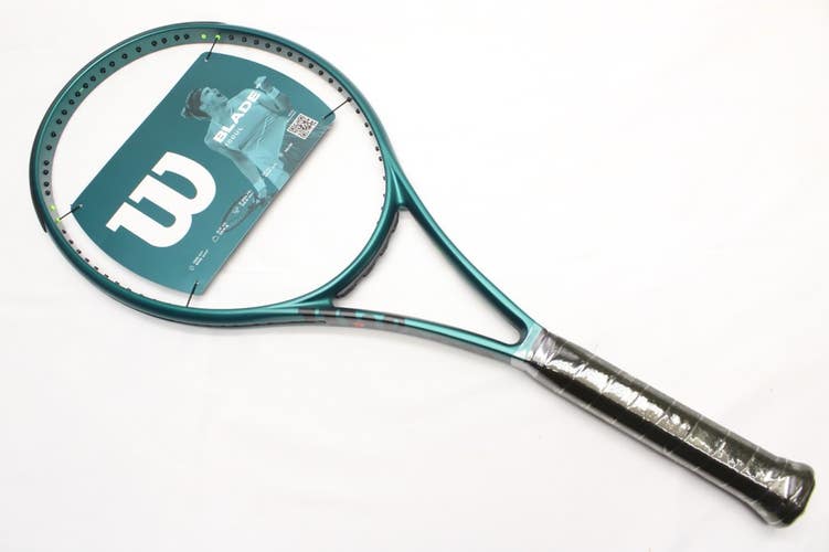 *NEW* WILSON BLADE 100UL VER 9 TENNIS RACQUET (4 1/4) UNSTRUNG