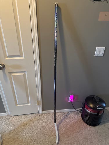 Senior Bauer Vapor Flylite Left Hand Hockey Stick P28 70 Flex (Used)