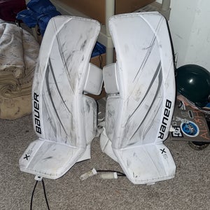 White Medium 34+ Senior Bauer Vapor X5 Pro Goalie Leg Pads (Used)
