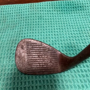 Cleveland tour action Right Handed Wedge Stiff Flex 56 Degree (Used)