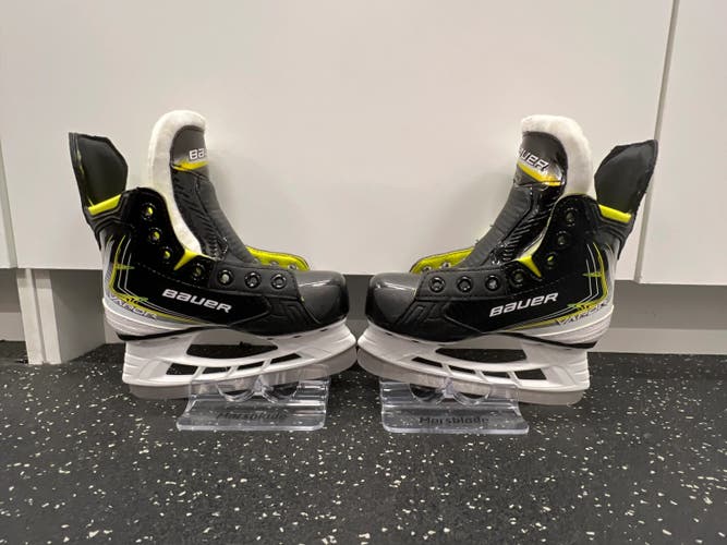 Bauer Vapor Fly40 Hockey Skates Regular Width 11.5 (New)