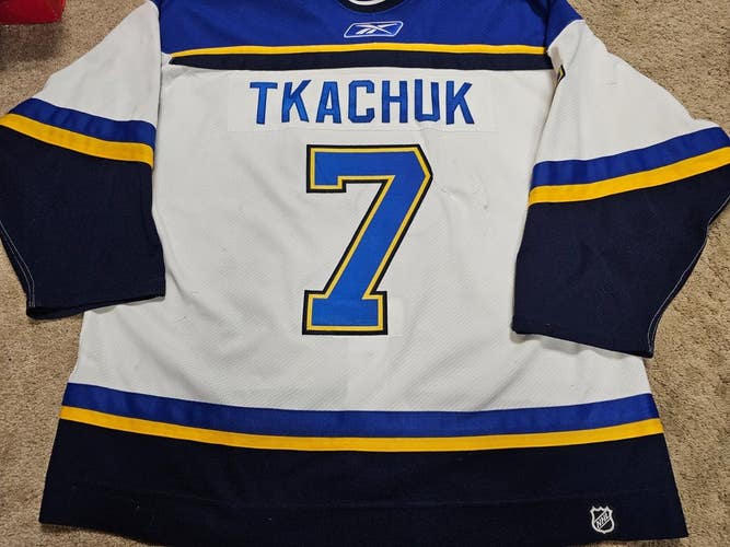 KEITH TKACHUK 05'06 St. Louis Blues Set 2 Photomatched Game Worn Jersey
