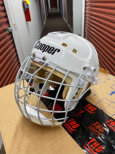 Large SK2000 Helmet (Used)