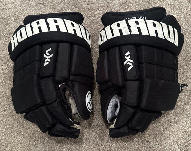 Colorado Avalanche Game Used Pro Stock Warrior AX1 Gloves 15” Wilson