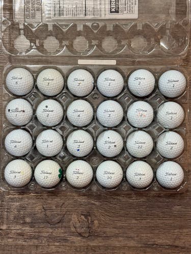 24 Titleist Pro V1 Golf Balls - 4A Near-Mint Condition