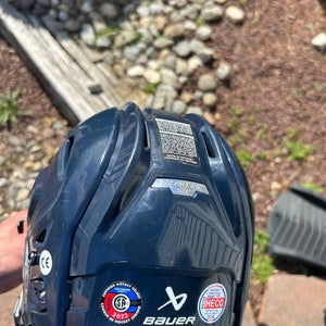 Small Bauer Re-Akt 85 Helmet (Used)