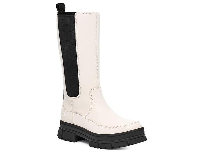 UGG Ashton 1134937-WHT Boot Women's 5.5 White Leather Waterproof Chelsea JOBB916