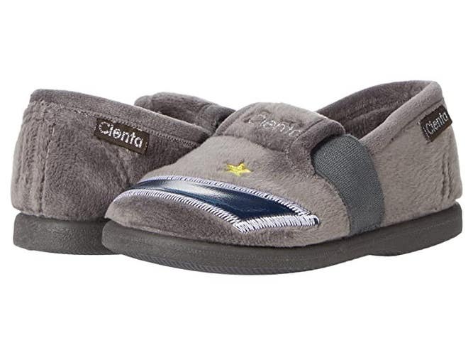 Cienta 410040 Shoes Kids US 5 Gray Comfort Round Toe Slip-On Sneakers JOBB1260