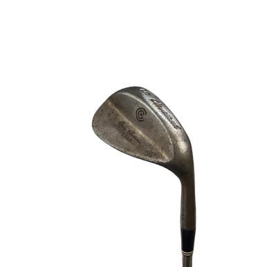 Used Cleveland TOUR ACTION Golf Chipper RH 56 Degree 11760-S000089861