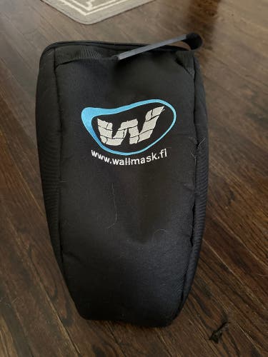 Wall Goalie Mask Bag (New)