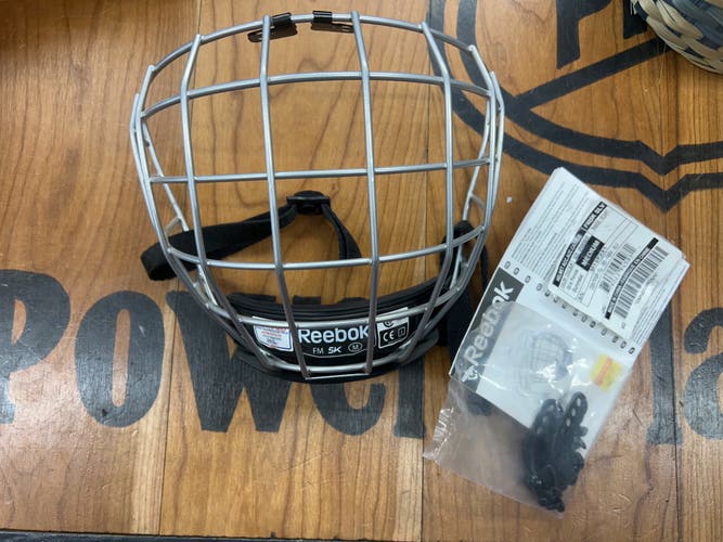 Reebok 5K Medium Gray cage