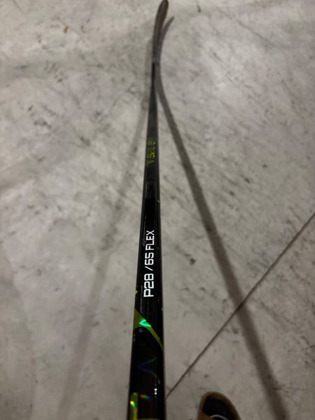 Intermediate Bauer AG5NT Left Hand Hockey Stick P28 65 Flex (Used)