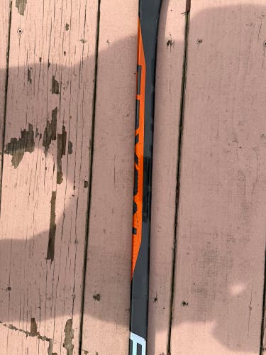 Intermediate Bauer Nexus Sync Right Handed Hockey Stick 55 Flex Pro Stock (Used)