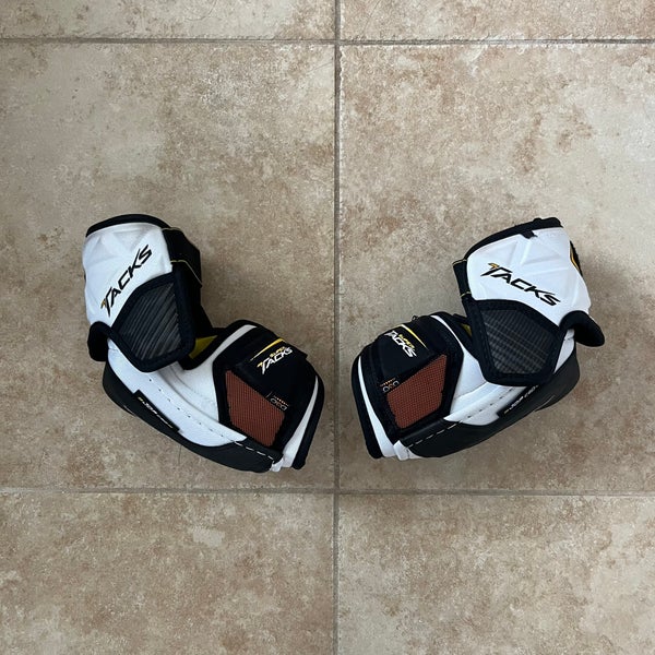 Senior Large CCM Super Tacks Elbow Pads (Used)