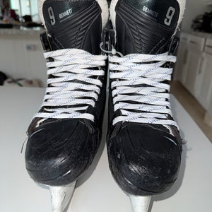 Sam Bennett - Bauer Vapor Hyperlite 2 Hockey Skates Pro Stock 8.75/8.5 - Florida Panthers