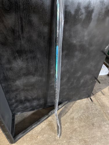 Senior Bauer Pulse Left Hand Hockey Stick P92 65 Flex (New)