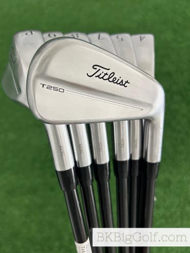 Titleist T250 25 Forged Iron Set 4-P / MMT 105 Stiff Graphite
