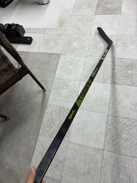 Senior CCM Super Tacks AS-V Pro Left Hand Hockey Stick P29 75 Flex (New)