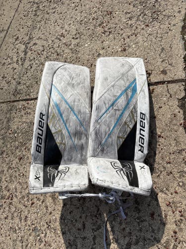 33" Bauer Vapor X5 Pro Goalie Leg Pads (Used)