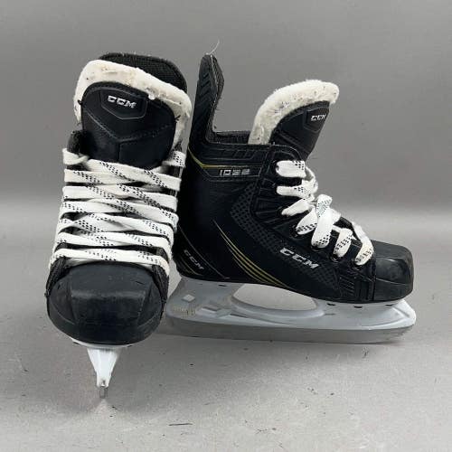 CCM 1052 Size 11Y Youth Hockey Skates