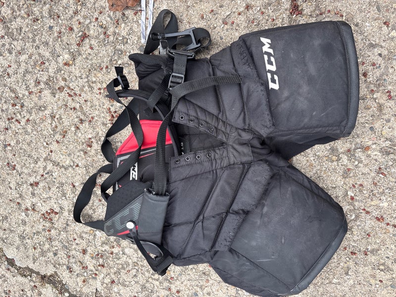 Intermediate Medium CCM Axis 1.9 Hockey Goalie Pants (Used)