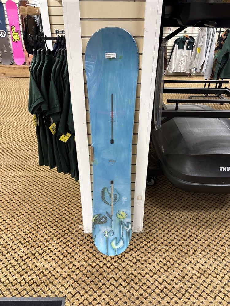 burton a49 snowboard Counterbalance Camber a full length sustainably sourced poplar wood core Burton Cruzer Snowboard 135 cm