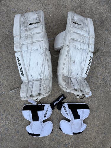 28"+1 Bauer Reactor 7000 Goalie Leg Pads (Used) with knee pads and toe ties