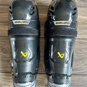 Intermediate Bauer Ignite Pro 14" Shin Pads (New)