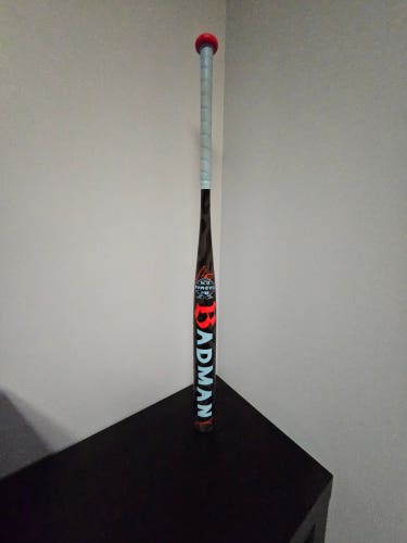 2025 COMBAT MFG BADMAN BRADLEY JONES USSSA 1-PIECE SLOWPITCH Bat 34" 25 oz