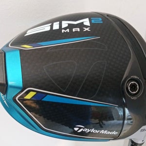 Taylor Made SIM2 Max Driver 9* (Ventus Blue 5 Stiff) Golf Club